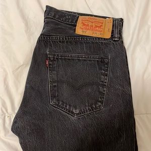 LEVIS 501 JEANS